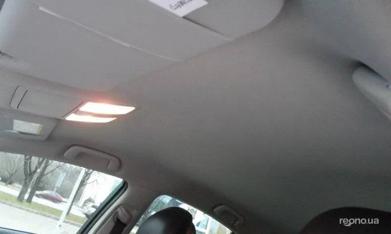 Toyota Avensis 2011 - 3