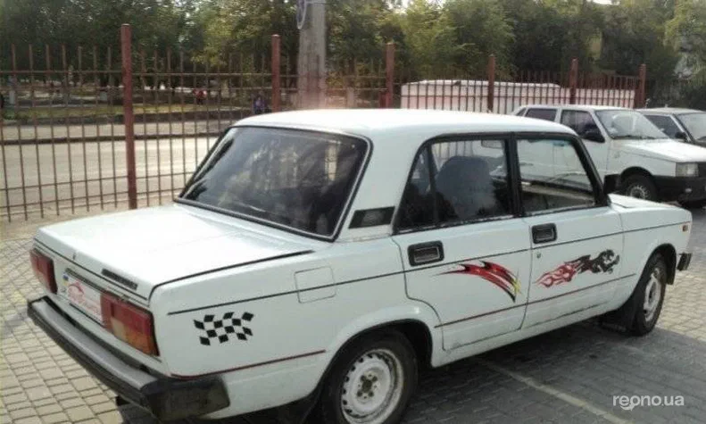 Lada (ВАЗ) 2105 1985 - 6