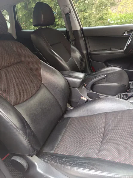 Hyundai i30 2010 - 4