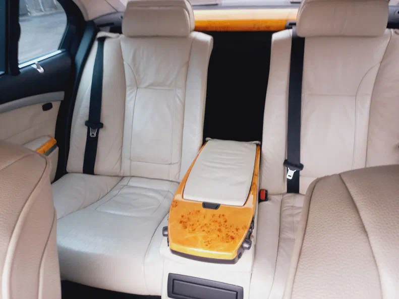 BMW 7 серія 2005 - 9