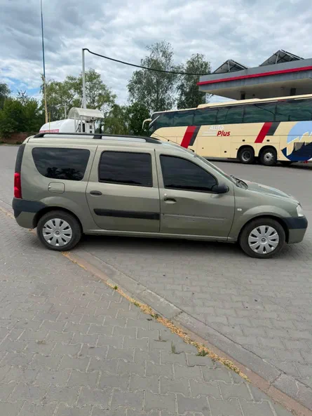 Dacia Logan 2007 - 0