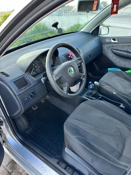 Skoda Fabia 2000 - 5