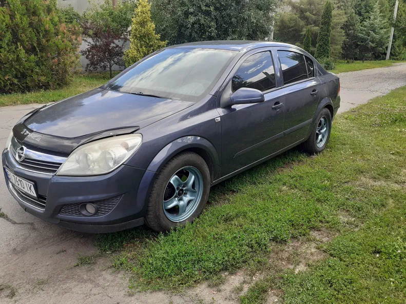 Opel Astra 2008 - 0