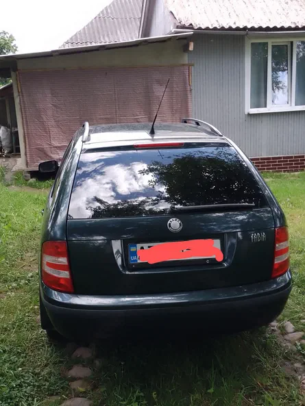 Skoda Fabia 2007 - 10