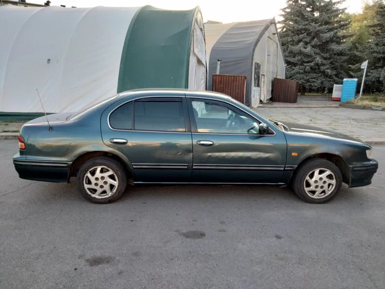 Nissan Maxima 1996 - 3