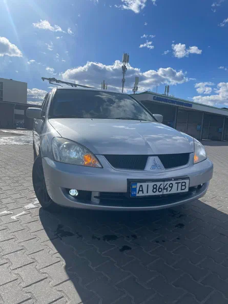 Mitsubishi Lancer 2011 - 1