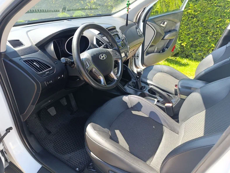 Hyundai ix35 2011 - 2