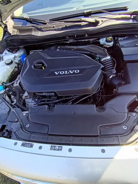 Volvo V40 2012 - 6