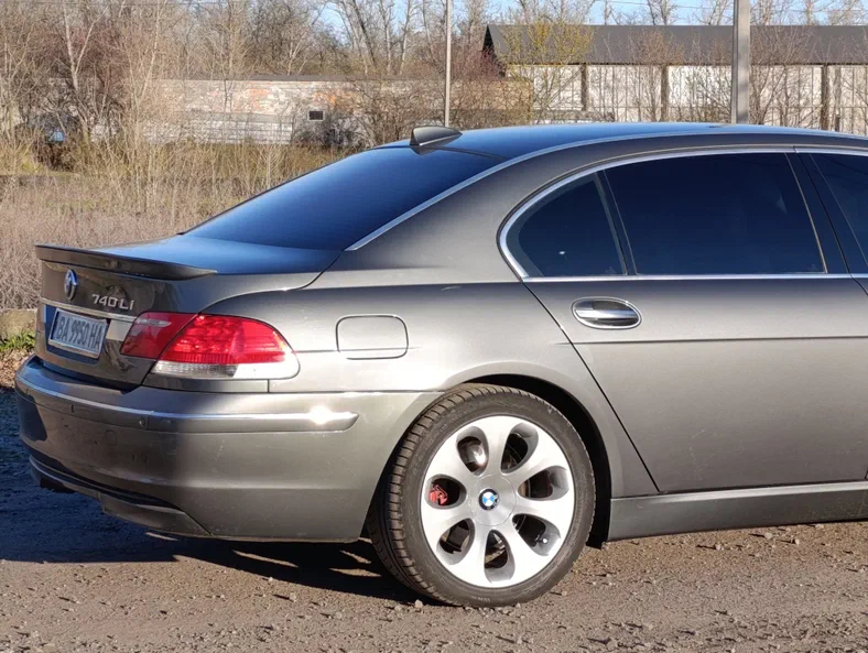 BMW 7 серія 2005 - 27
