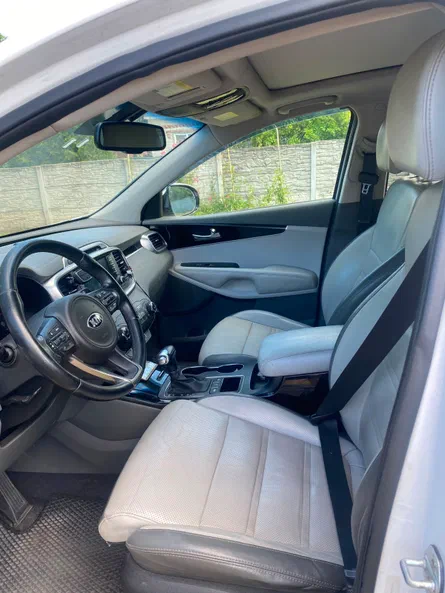 Kia Sorento 2016 - 10