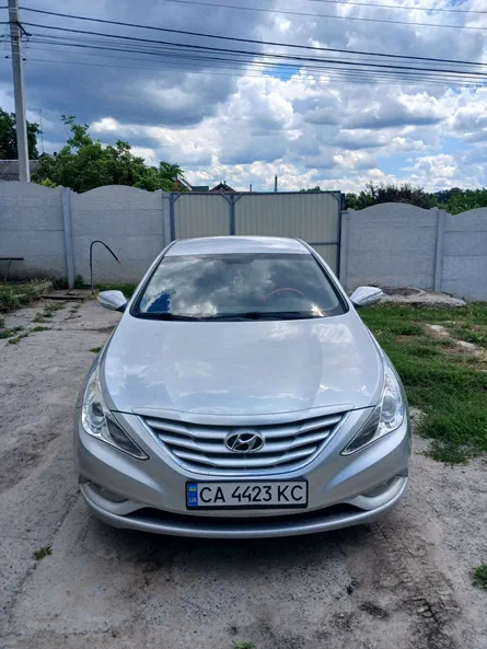 Hyundai Sonata 2010 - 0