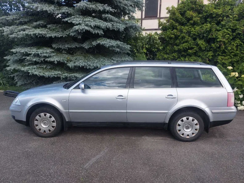 Volkswagen Passat 2002 - 4