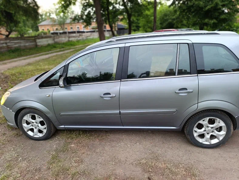 Opel Zafira 2006 - 7