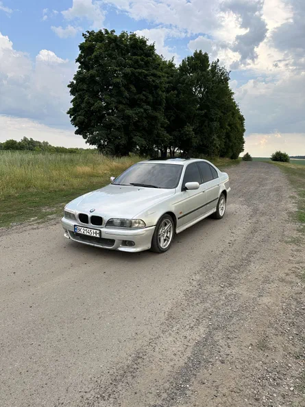 BMW 5 серія 2000 - 0