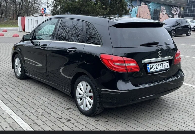 Mercedes-Benz B-Клас 2013 - 15