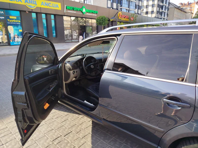 Volkswagen Passat 2005 - 1
