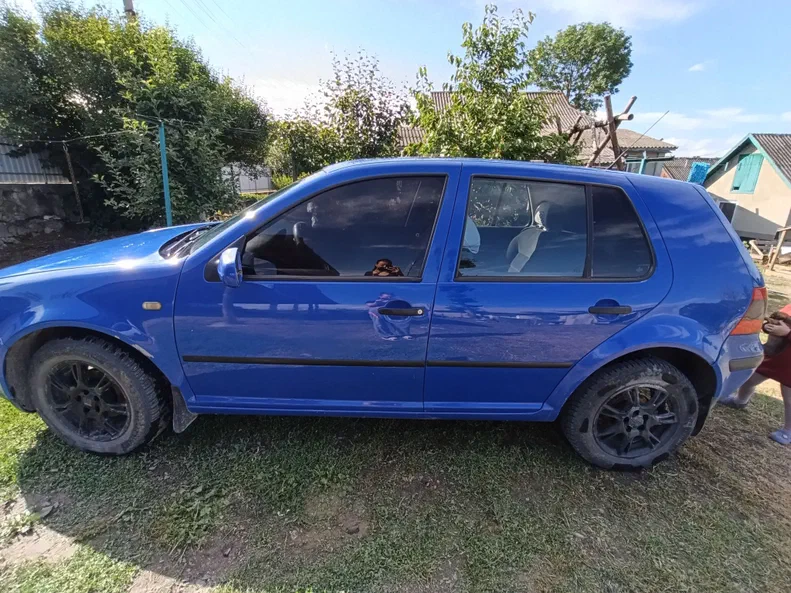 Volkswagen Golf 1999 - 0