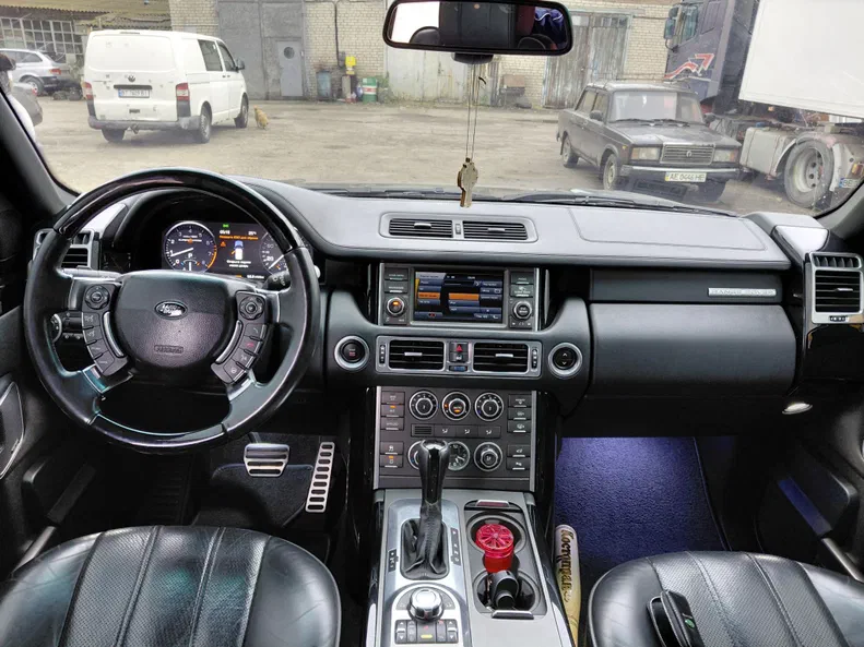 Land Rover Range Rover 2010 - 11