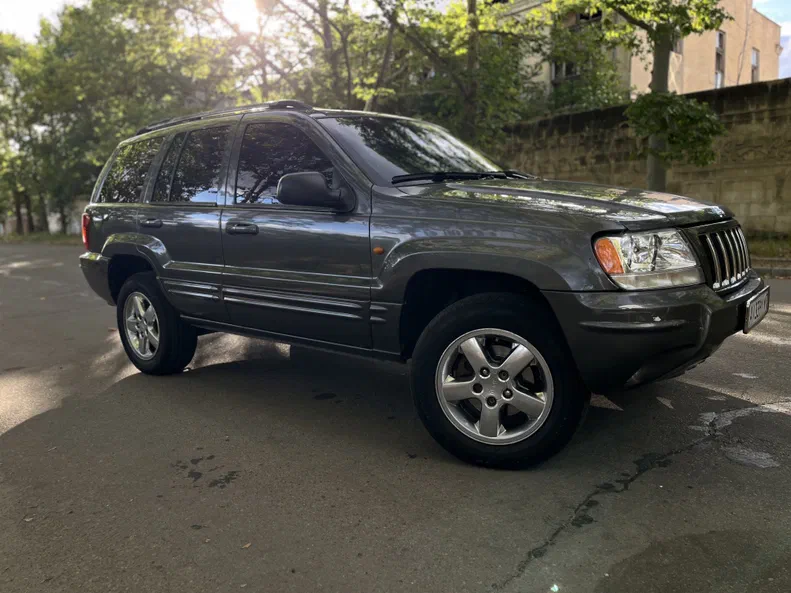 Jeep Grand Cherokee 2004 - 1