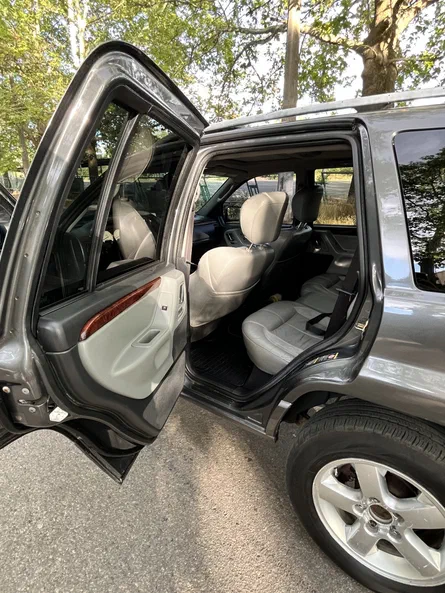 Jeep Grand Cherokee 2004 - 17