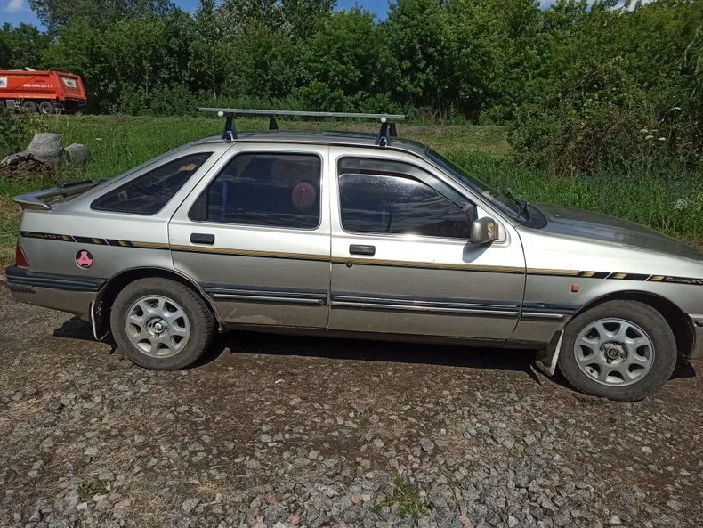 Ford Sierra 1984 - 3