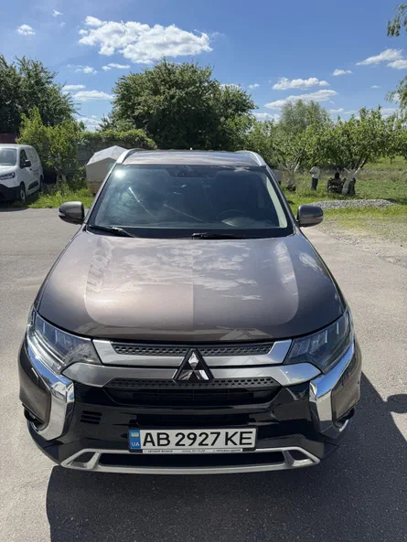 Mitsubishi Outlander 2018 - 0