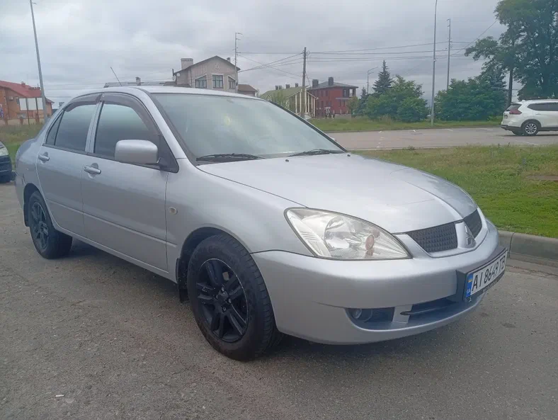 Mitsubishi Lancer 2011 - 21