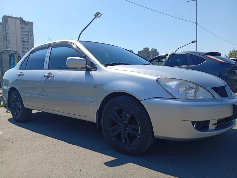 Mitsubishi Lancer 2011 - 15