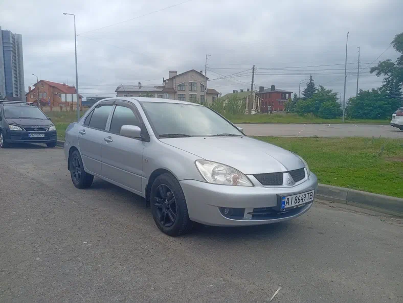 Mitsubishi Lancer 2011 - 22