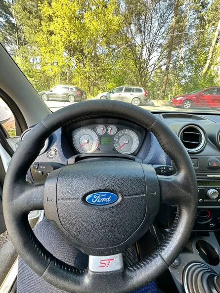 Ford Fiesta 2007 - 11