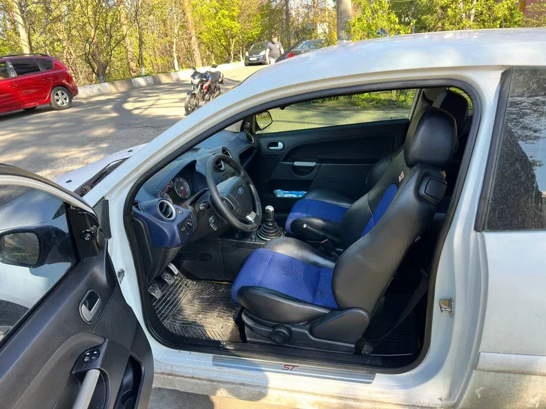Ford Fiesta 2007 - 14