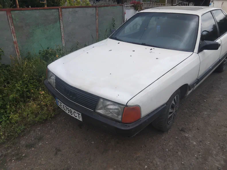 Audi 100 1987 - 2