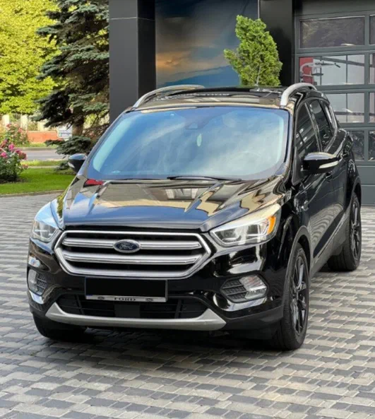Ford Escape 2017 - 11