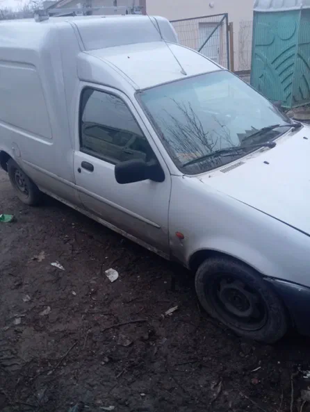 Ford Courier 1999 - 1