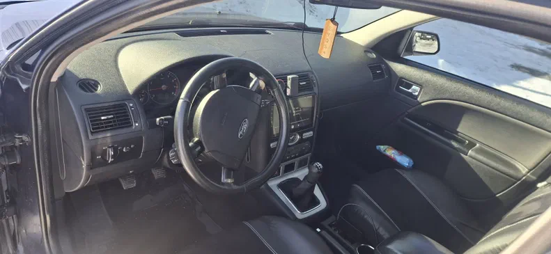 Ford Mondeo 2005 - 6