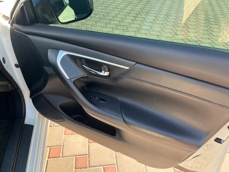 Nissan Altima 2018 - 10