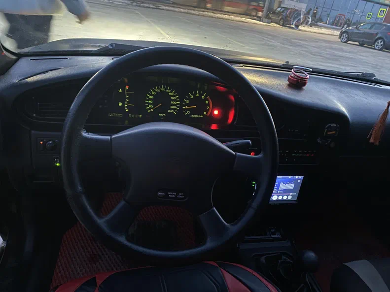 Nissan Maxima 1993 - 6
