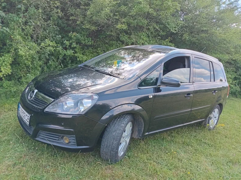 Opel Zafira 2008 - 2