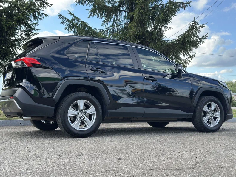 Toyota RAV4 2022 - 9