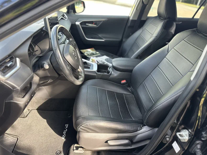 Toyota RAV4 2022 - 17