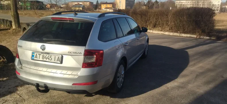 Skoda Octavia 2016 - 12