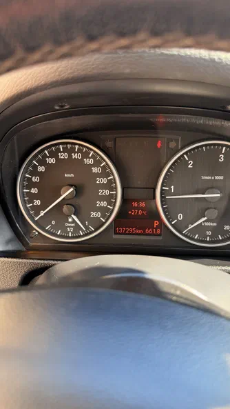 BMW X1 2010 - 8