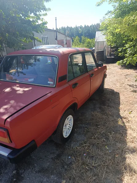 Lada (ВАЗ) 2105 1982 - 3