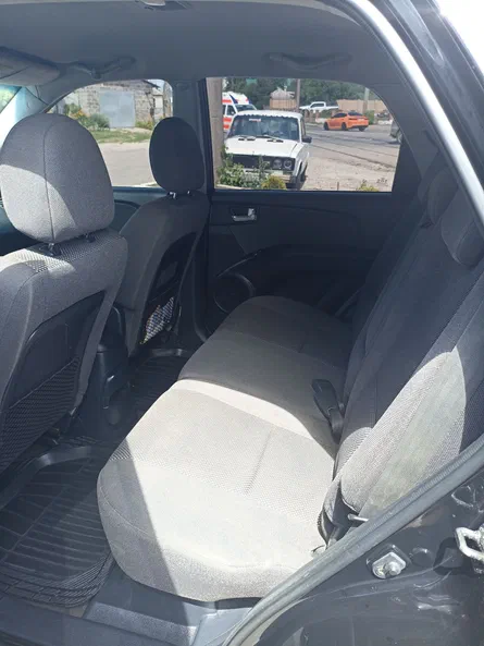 Kia Sportage 2007 - 9