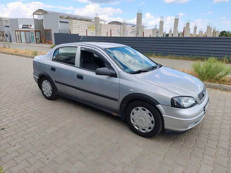 Opel Astra 2001 - 1