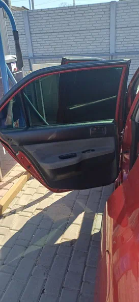 Mitsubishi Lancer 2004 - 6