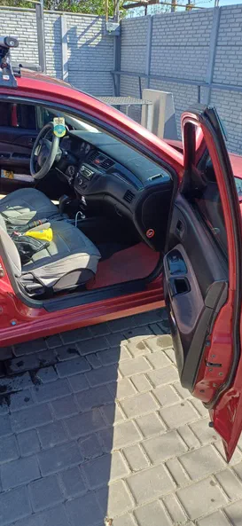 Mitsubishi Lancer 2004 - 9