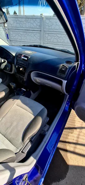 Kia Picanto 2006 - 5