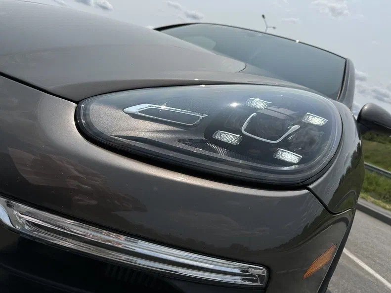 Porsche Cayenne 2015 - 7