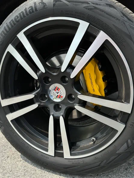 Porsche Cayenne 2015 - 6